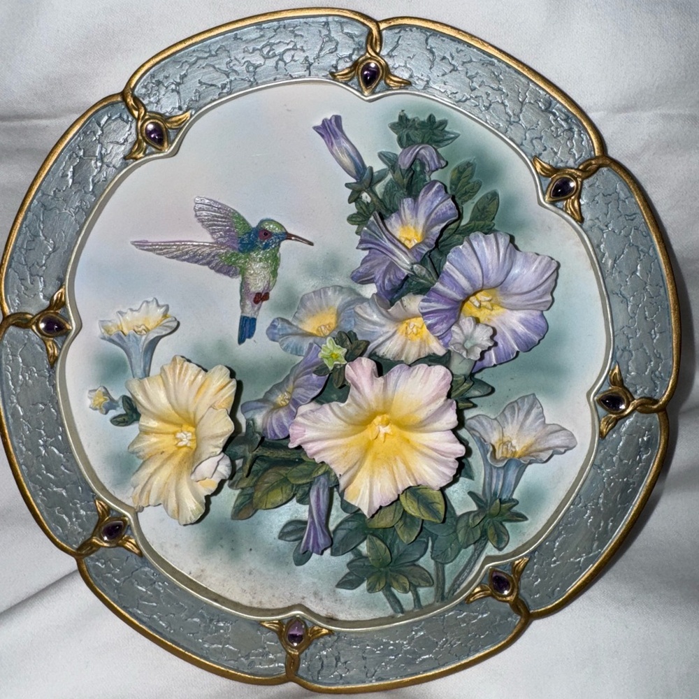Bradford Exchange Hummingbird & Floral Collector Plate – Vintage Decorative Art